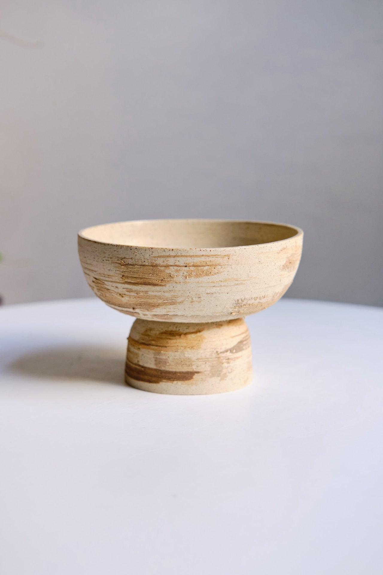 Pedestal bowl no. 21