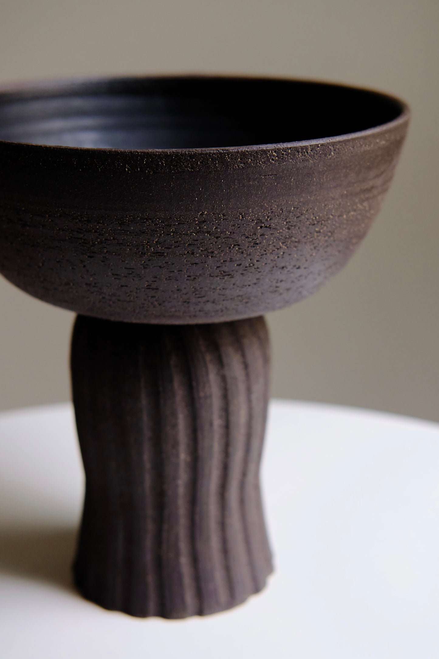 Pedestal bowl no. 2