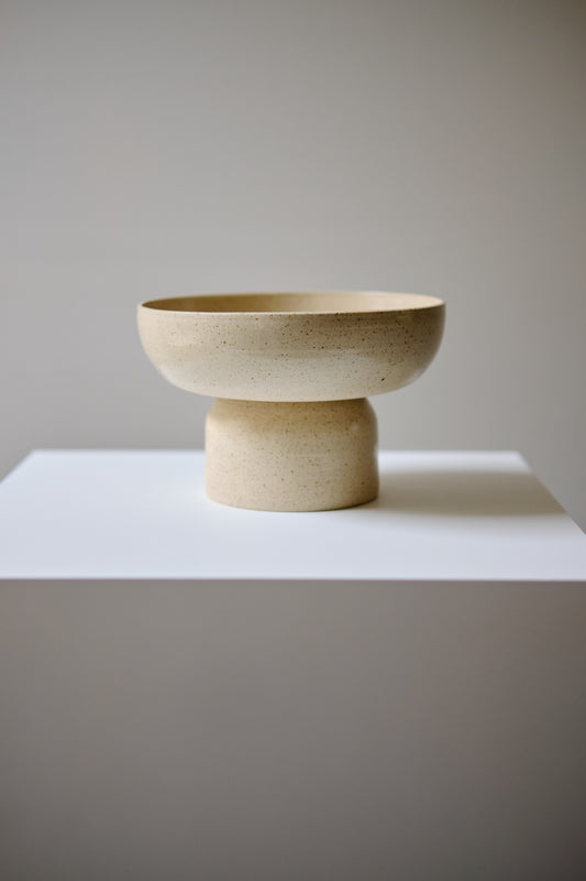 Pedestal bowl no. 4 - DēWē