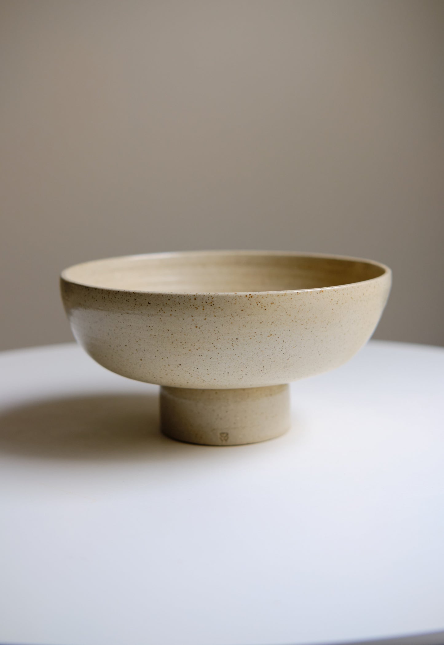 Pedestal bowl no. 23