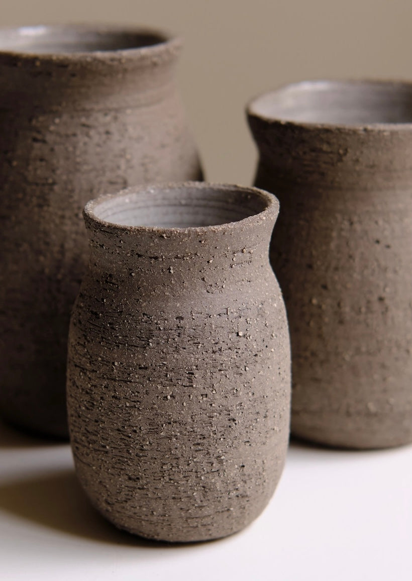 Textured Anthracite vases (set no. 2)