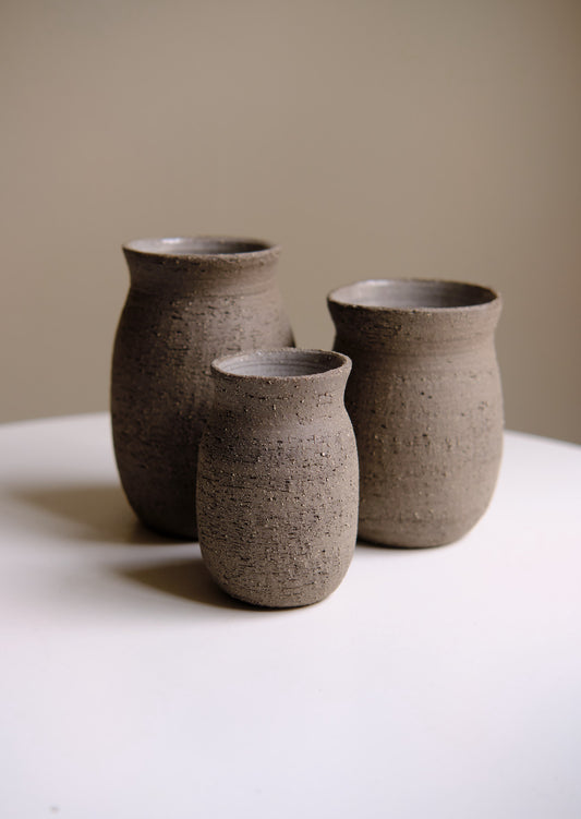 Textured Anthracite vases (set no. 2)